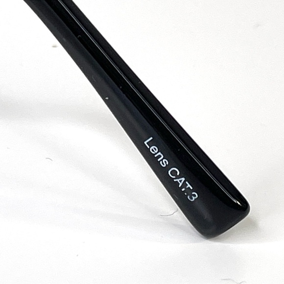 QUAY AUSTRALIA Run Away NEW Black Cat Eye Sunglasses NEW main image 8